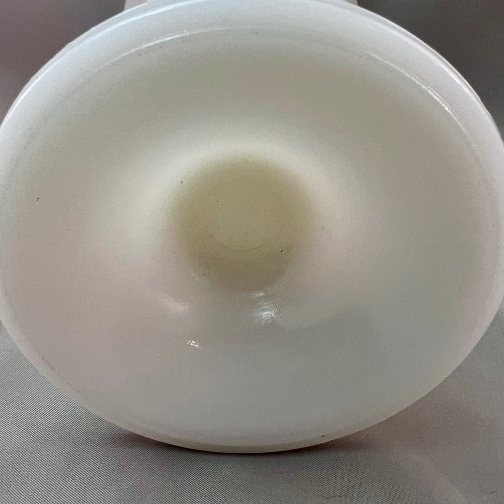 Vintage Milk Glass Hobnail Trumpet Vase White 9.5" Scalloped Rim Pedestal Base - Picture 10 of 12
